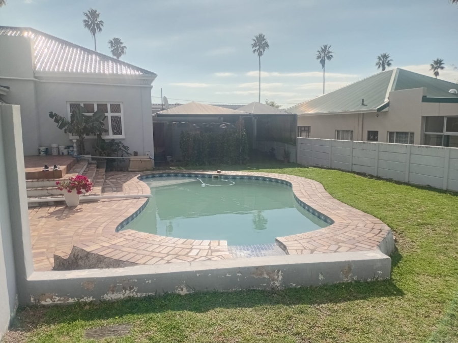 To Let 2 Bedroom Property for Rent in Selborne Eastern Cape